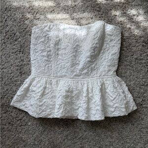 Entro White Textured Strapless Blouse